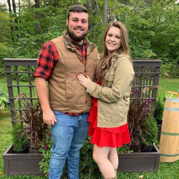 Meet your Posher, Lexi - Picture 2 of 2